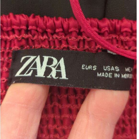 Zara Hot Pink Cropped Top Women's Small Smocked Chic Clubwear Vacay Barbie core - Picture 7 of 7
